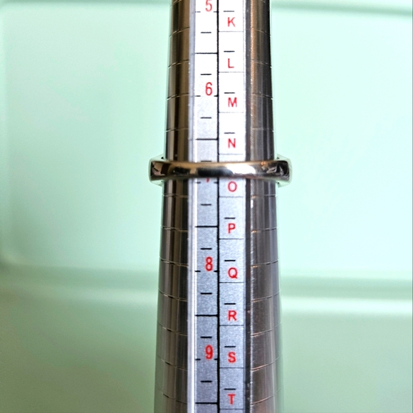 Helzberg 1/6 Carat T.W. Diamond and Lab Created Ruby Heart Ring, Size 7 - Picture 5 of 7